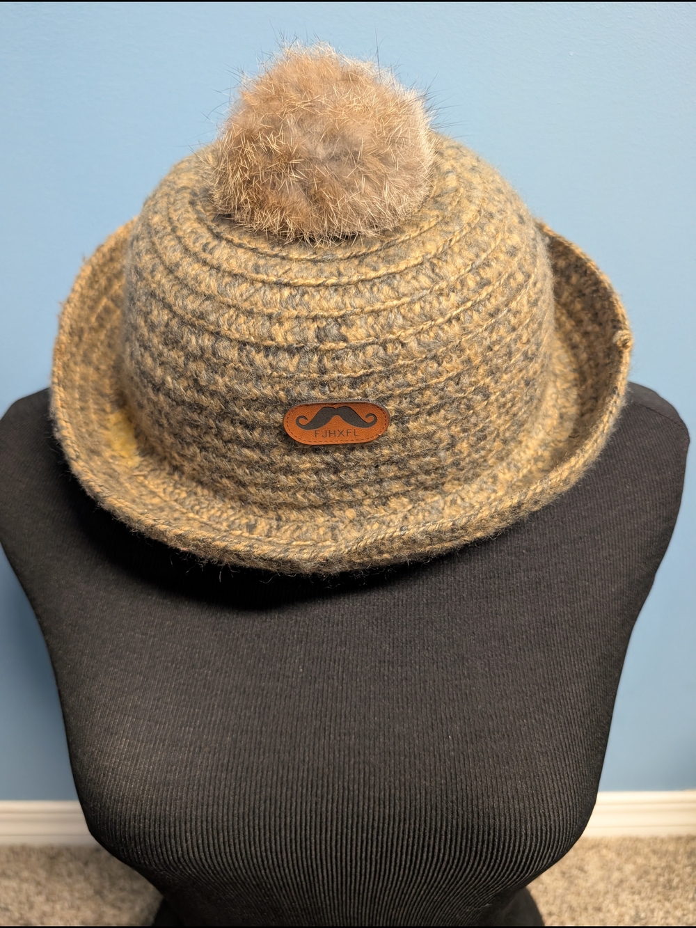 Cozy Pom Pom Knit Bucket Hat in Brown Heather
